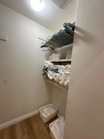 Irvine Gem Luxury Condo Near Irvine Business & Uci Hospital Esterno foto